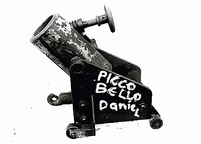 1972 - Kanone Picco Bello Daniel - 60,5 x 66 x 49,5 cm